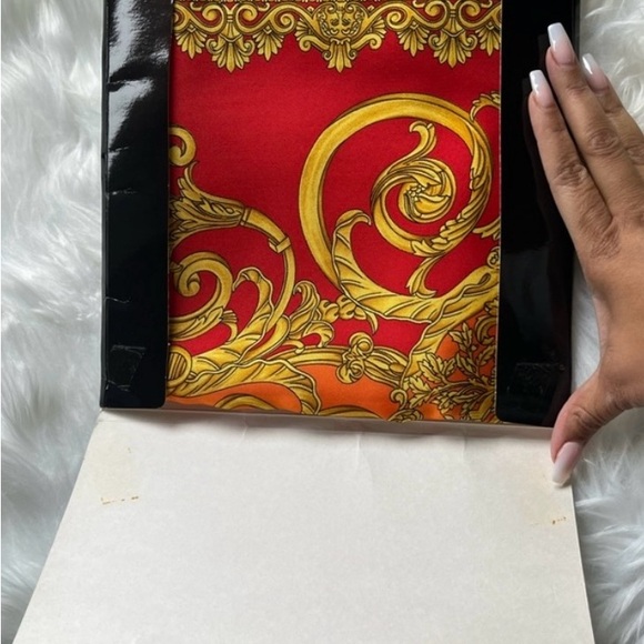 Gianni Versace Medusa Baroque Silk Scarf - Picture 5 of 11
